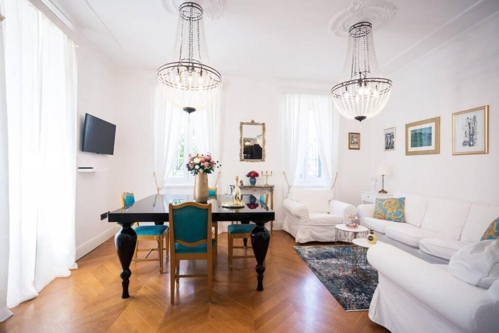 Luxurious Apartment Bella Lux In City Center With Free Parking Included! Split Exterior photo